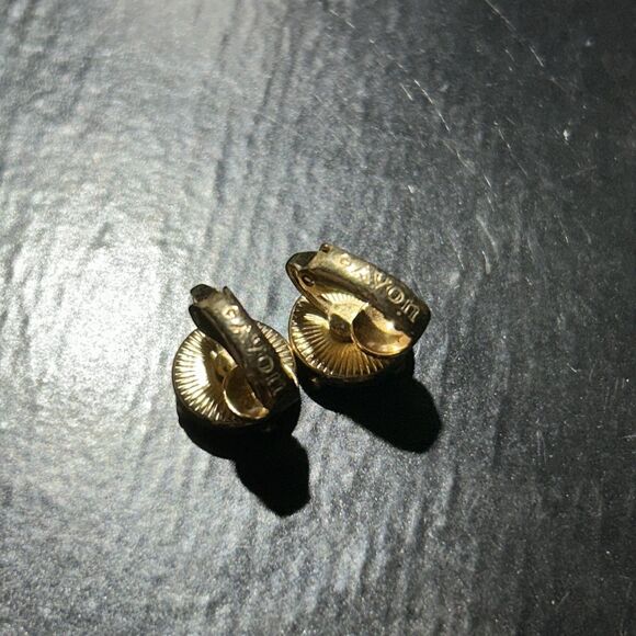 Vintage Avon Signed Starburst Gold Tone Clip-On Earrings - Picture 4 of 5